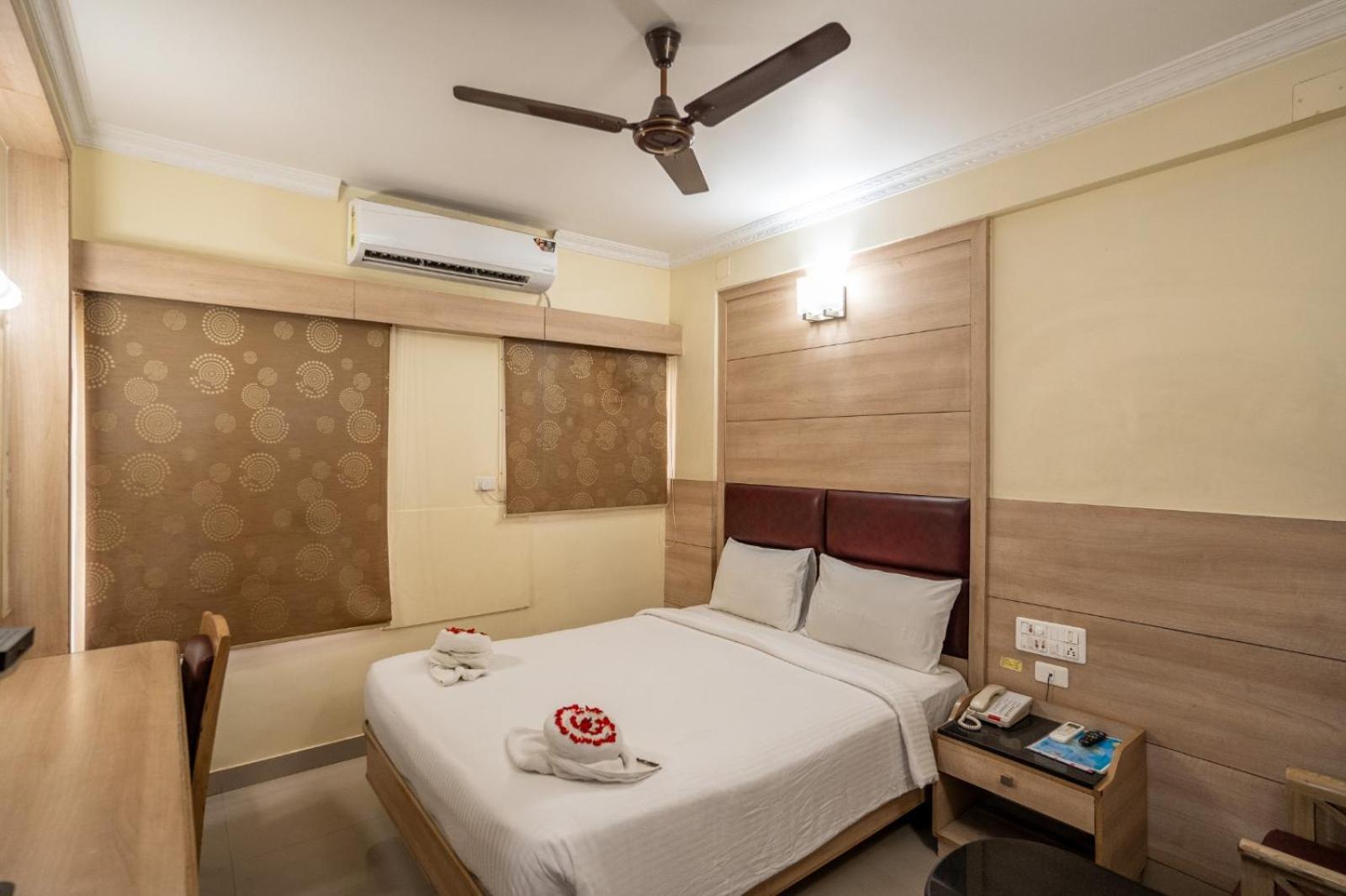 Sree Bharani Hotels Tirunelveli Exterior foto