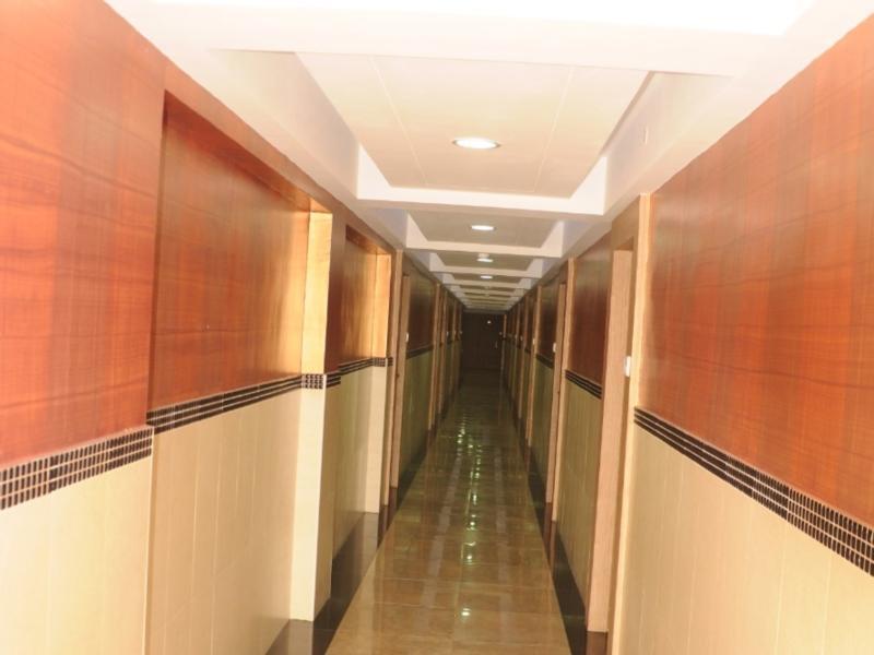 Sree Bharani Hotels Tirunelveli Exterior foto
